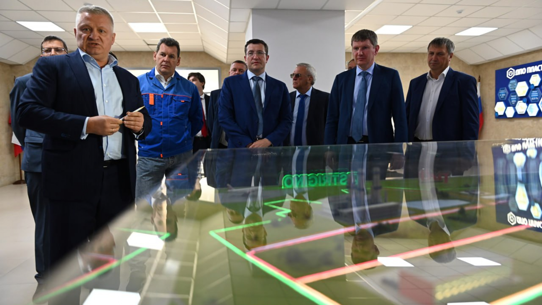 Решетникову представили планы по развитию ОЭЗ «Кулибин» и по созданию портовой экономической зоны на Бору