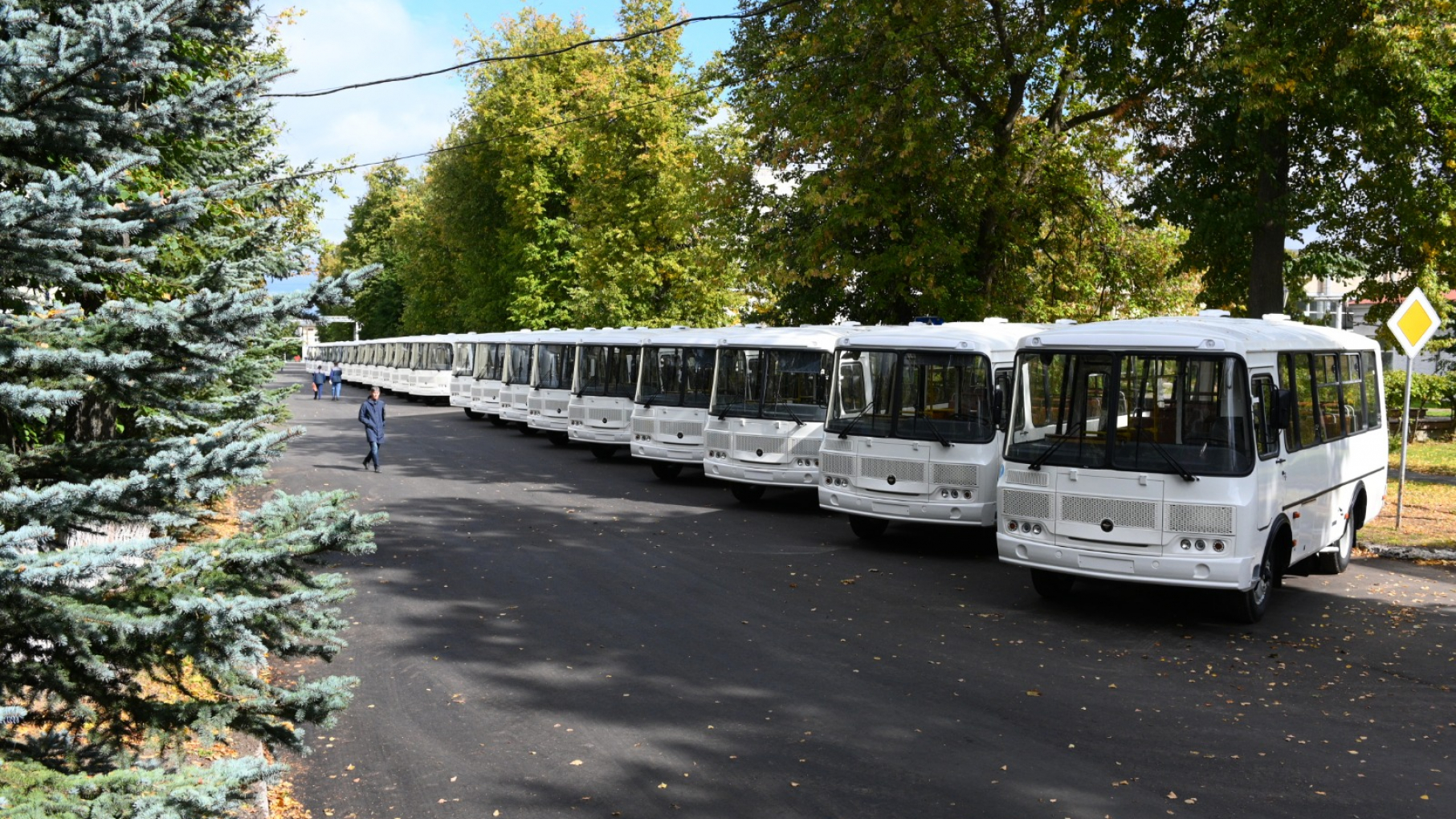 Нижегородская область получила 24 автобуса для трех муниципалитетов