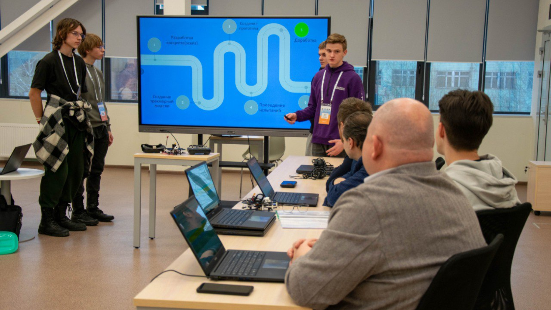 Нижегородские школьники стали победителями Всероссийского турнира по беспилотным системам «Новая высота»