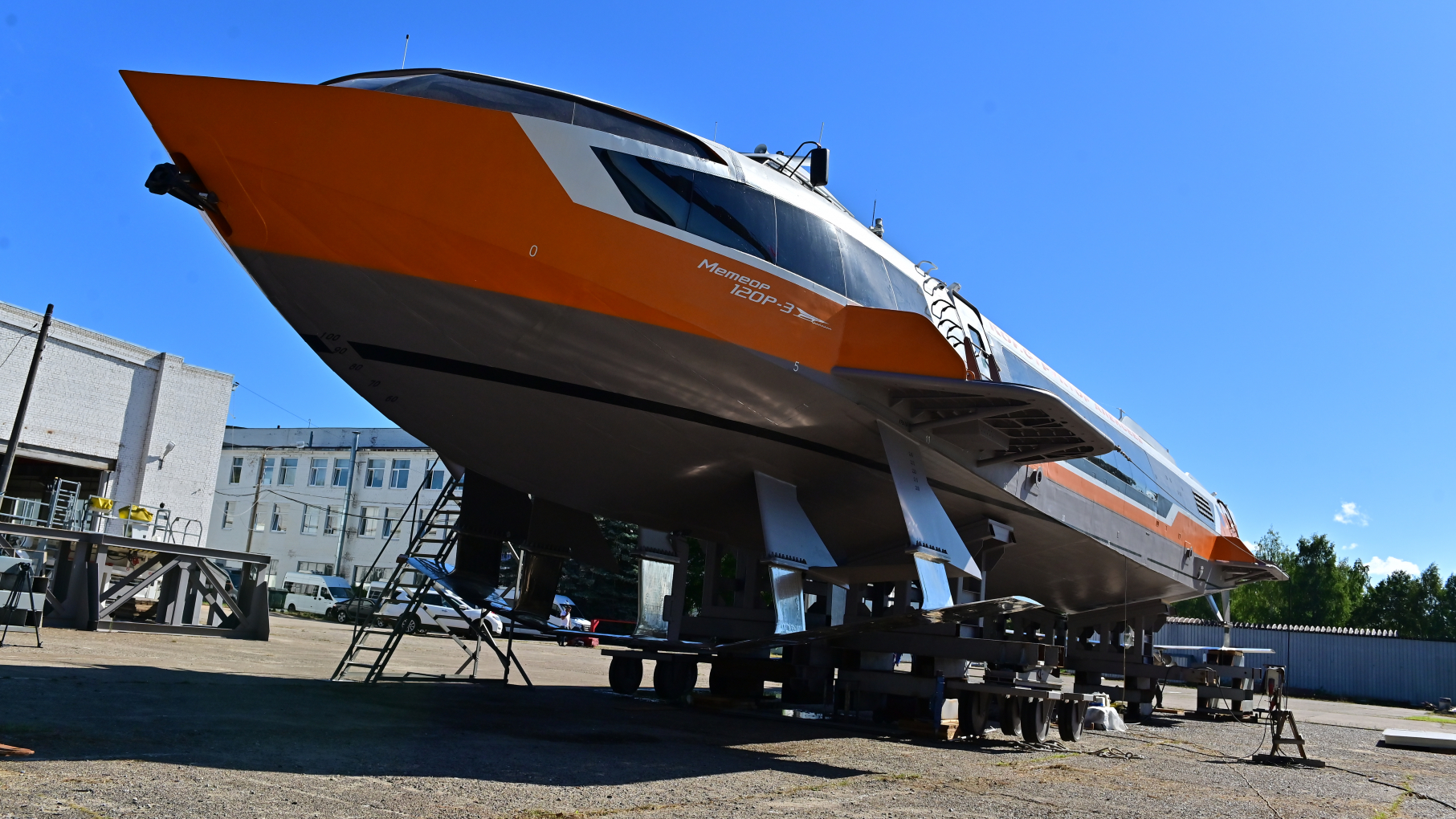 В Нижегородской области спустили на воду второй «Метеор 120Р»
