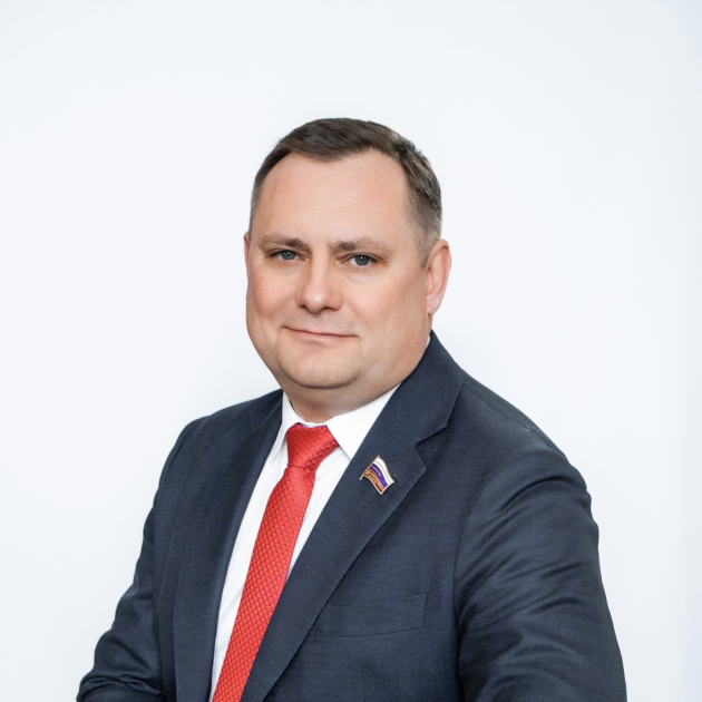 Александр Ефремцев