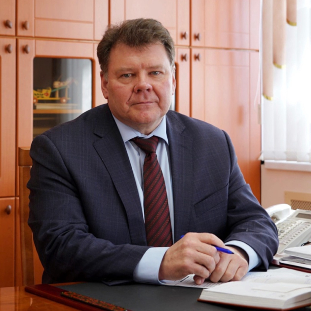 Александр Песков