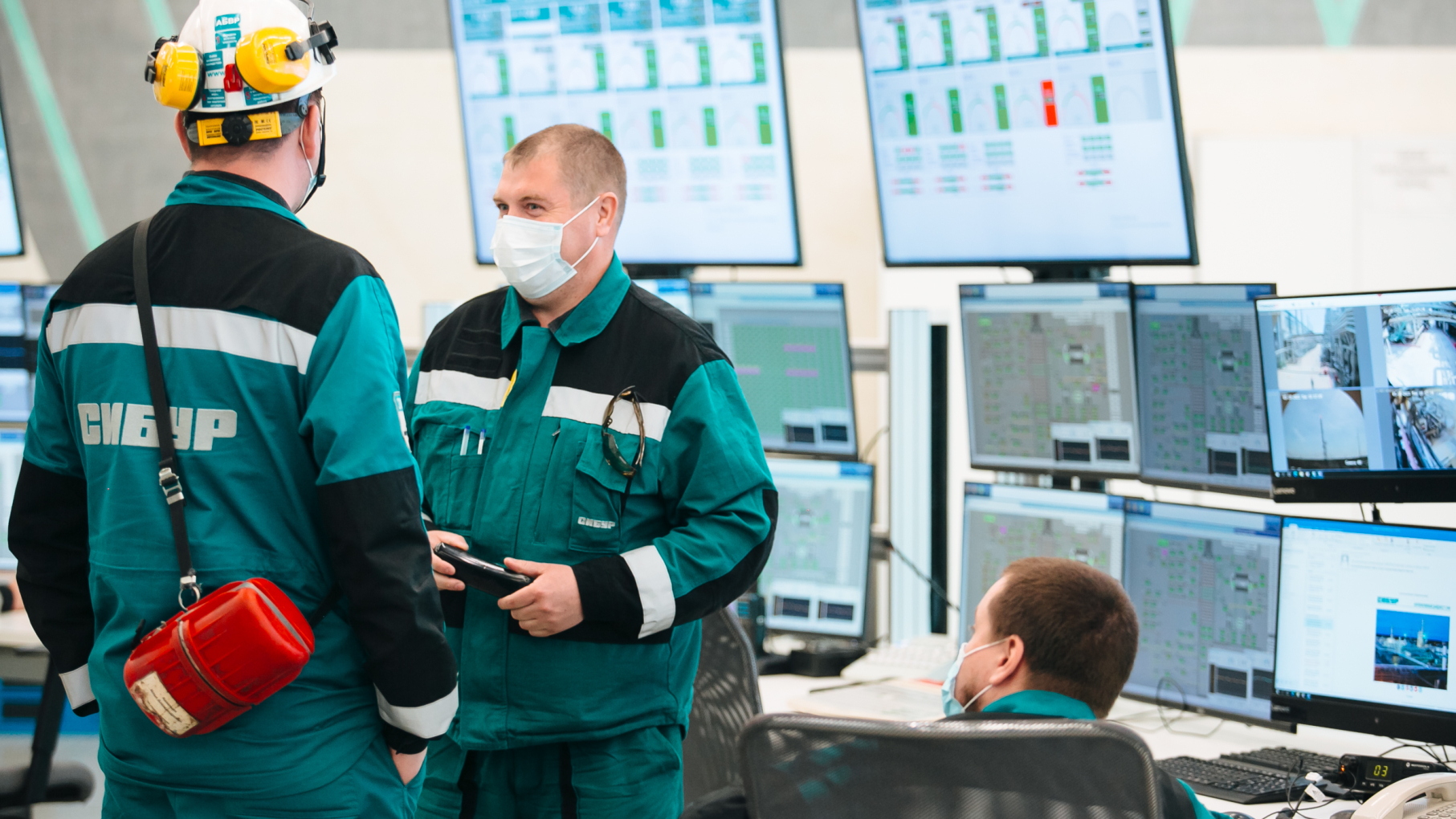 «СИБУР» планирует отправлять на переработку 7-10% выбросов углекислого газа