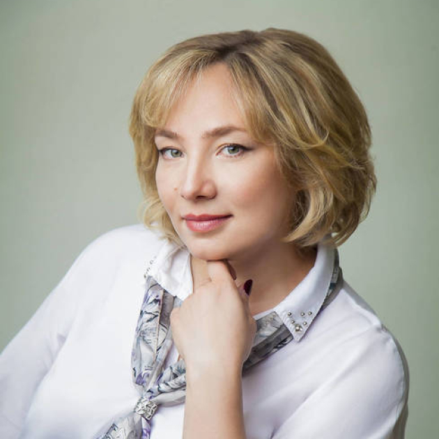 Елена Окунькова