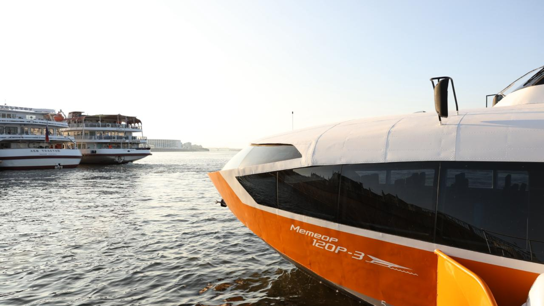 Суда на подводных крыльях в 2025 году в Нижегородской области перевезли почти 121 тыс. пассажиров