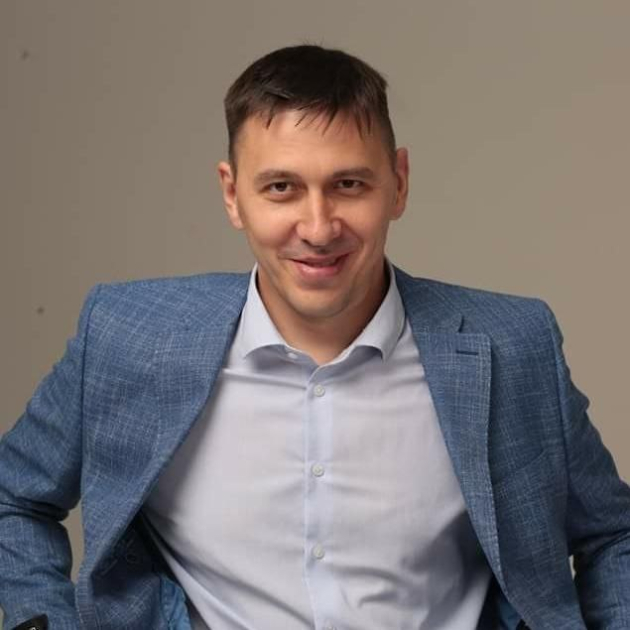 Роман Пономаренко