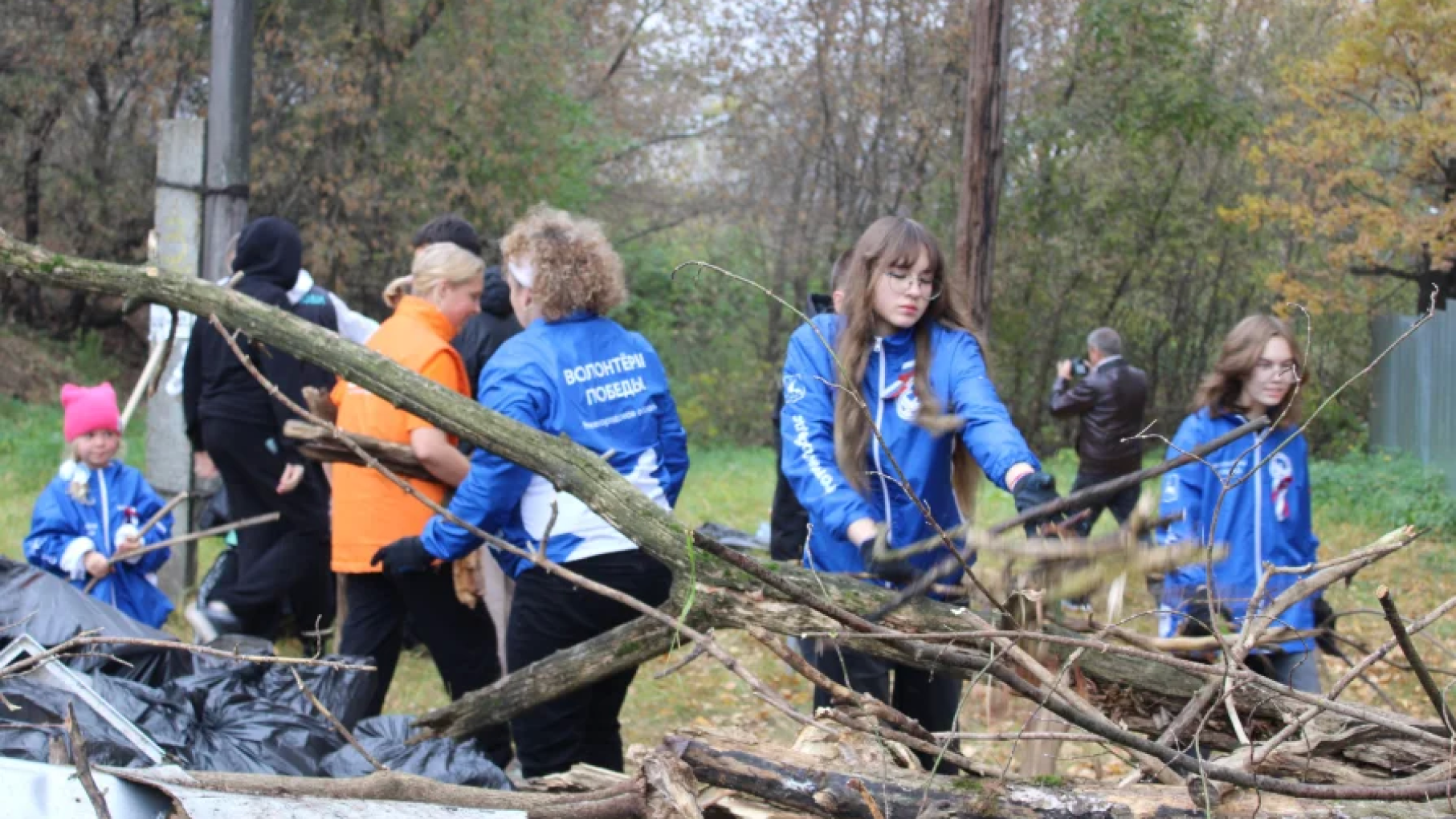 В Балахне собрали более 150 кубометров мусора во время субботника