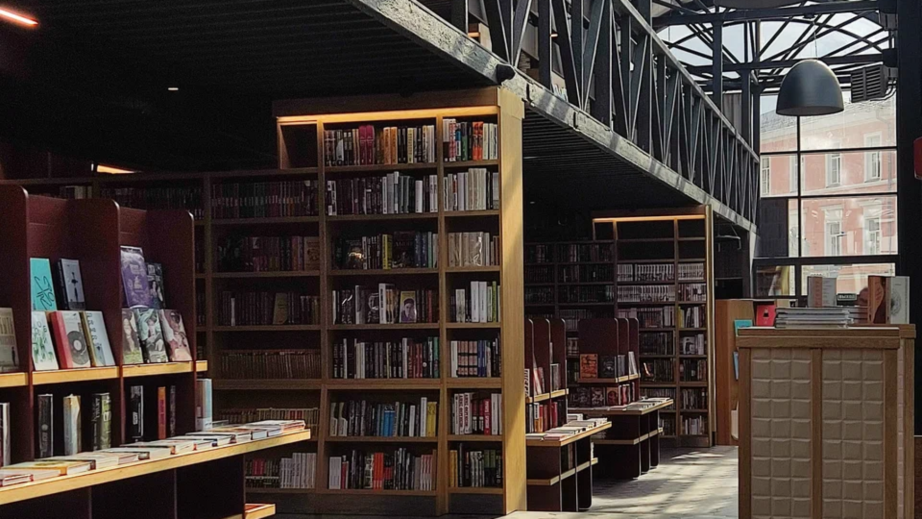 Книжный магазин и академия Росатома в Нижнем Новгороде получили награды Innovative Public Interior Award